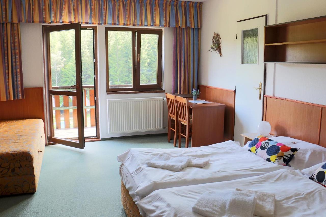 Hotel Maredis Kořenov 외부 사진